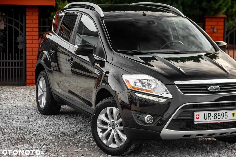Ford Kuga 2.5 4x4 Titanium - 2