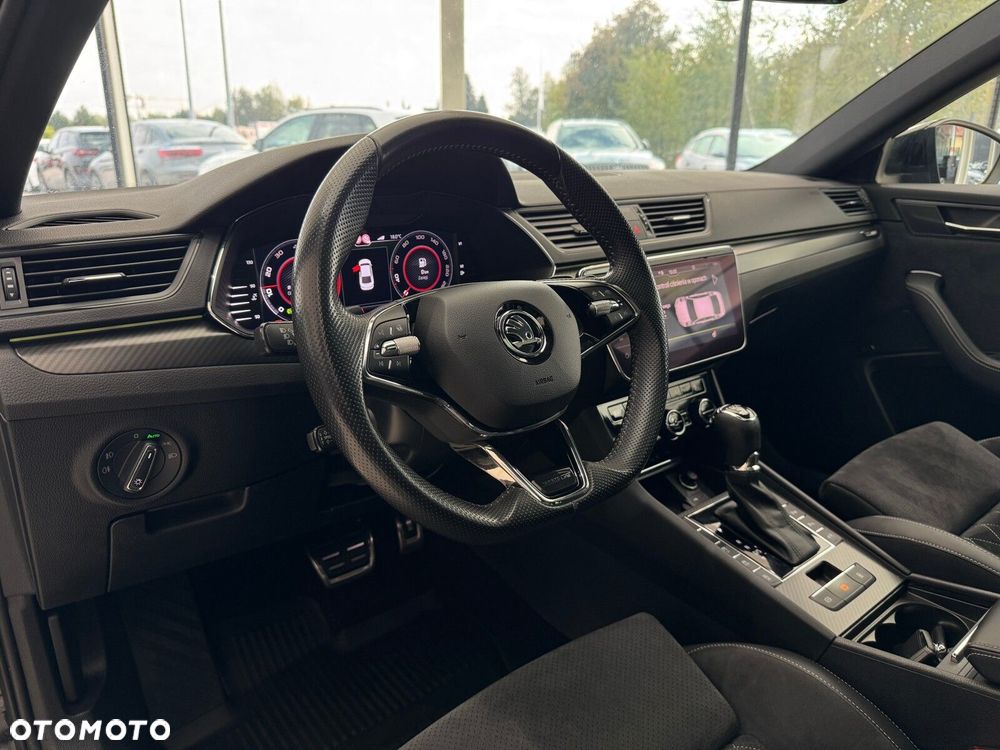 Skoda Superb 2.0 TSI 4x4 Sportline DSG - 8