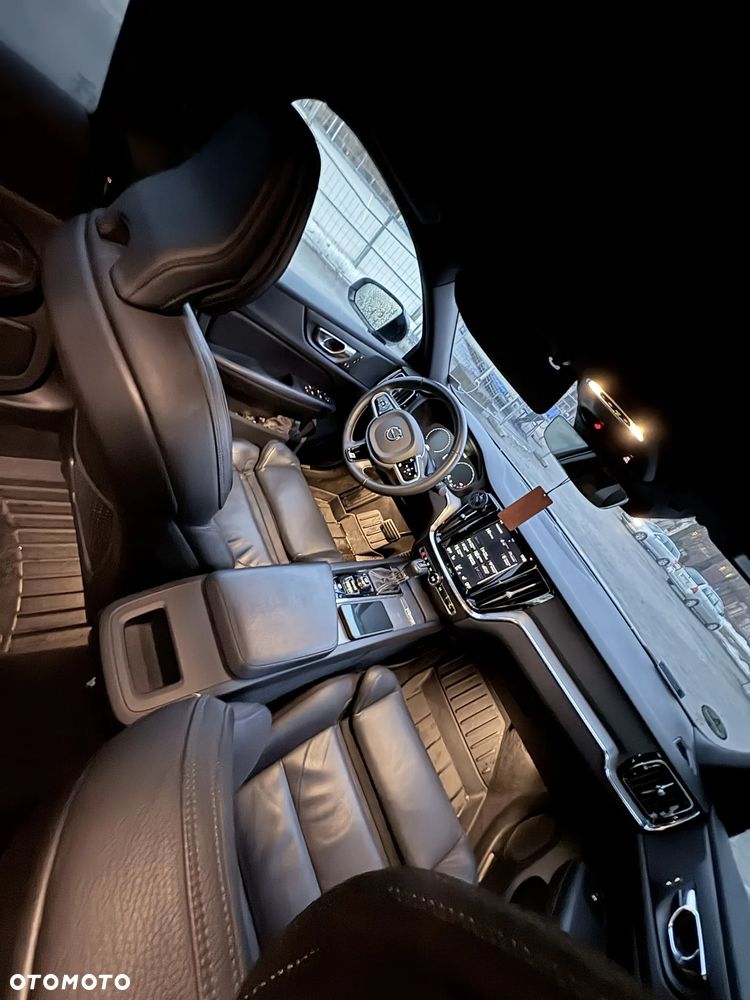 Volvo S60 T4 R-Design - 11