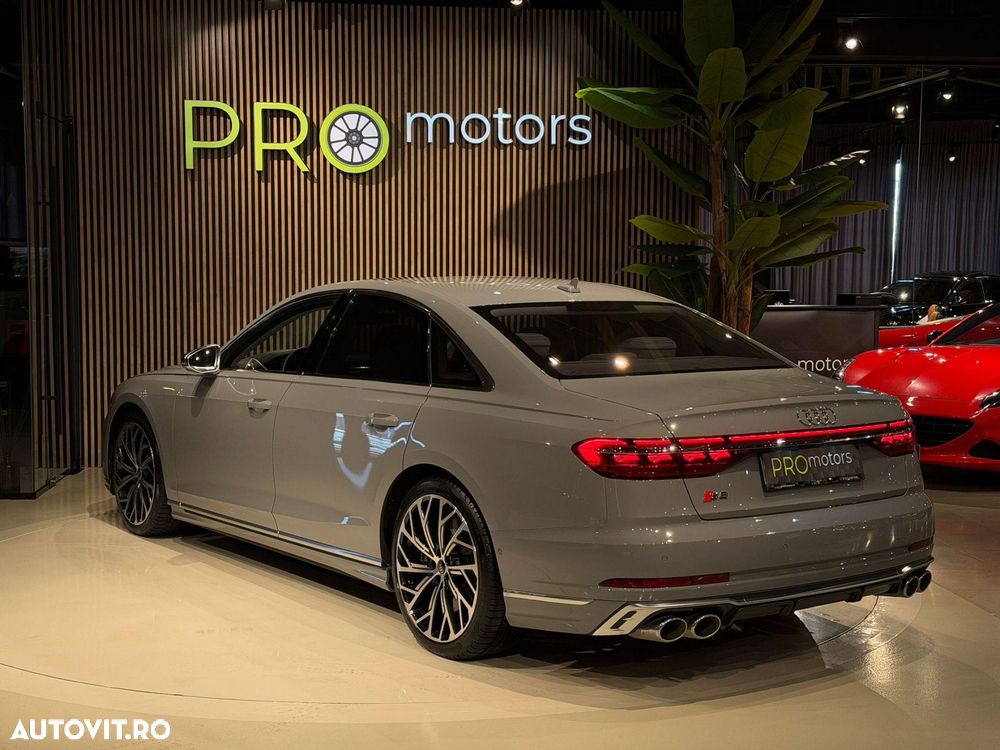 Audi S8 PI quattro Tiptronic MHEV - 13