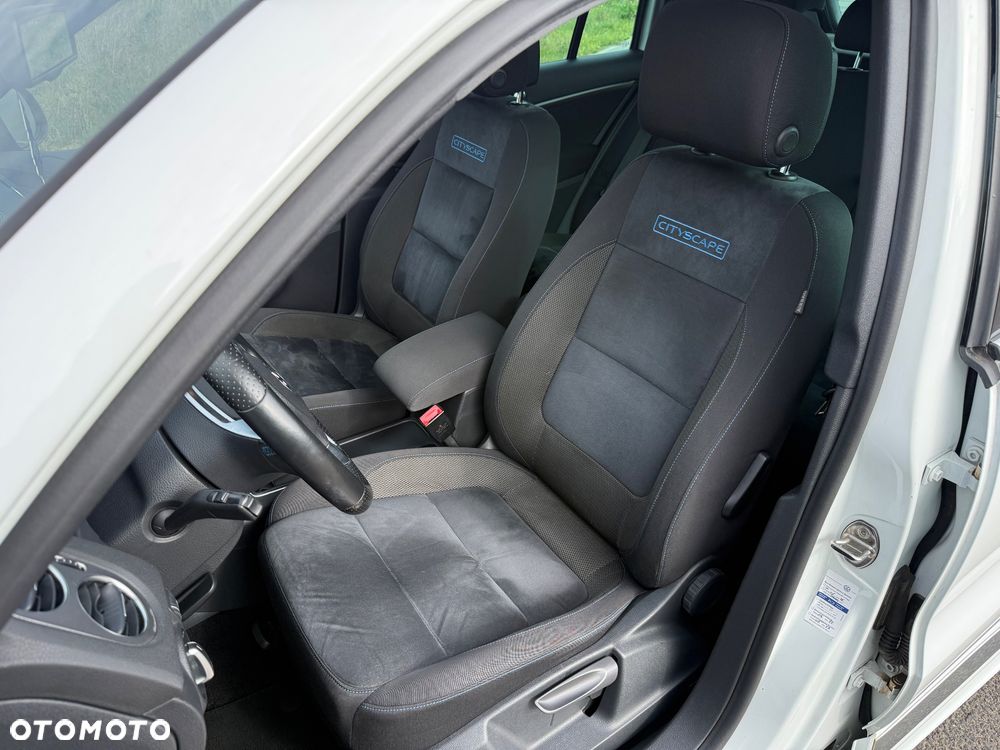Volkswagen Tiguan 1.4 TSI Sport&Style - 9