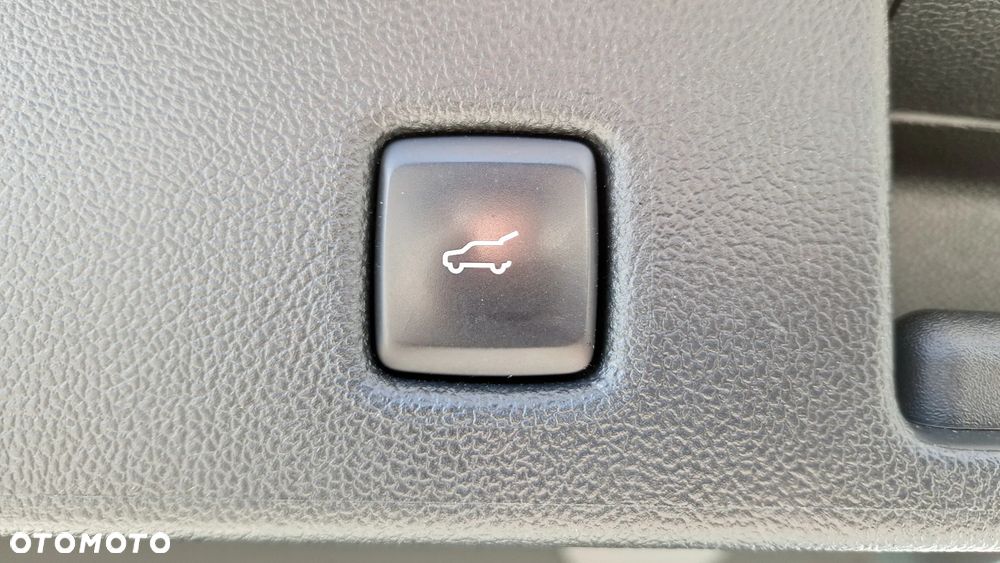 Ford Kuga 2.5 FHEV FWD ST-Line - 20