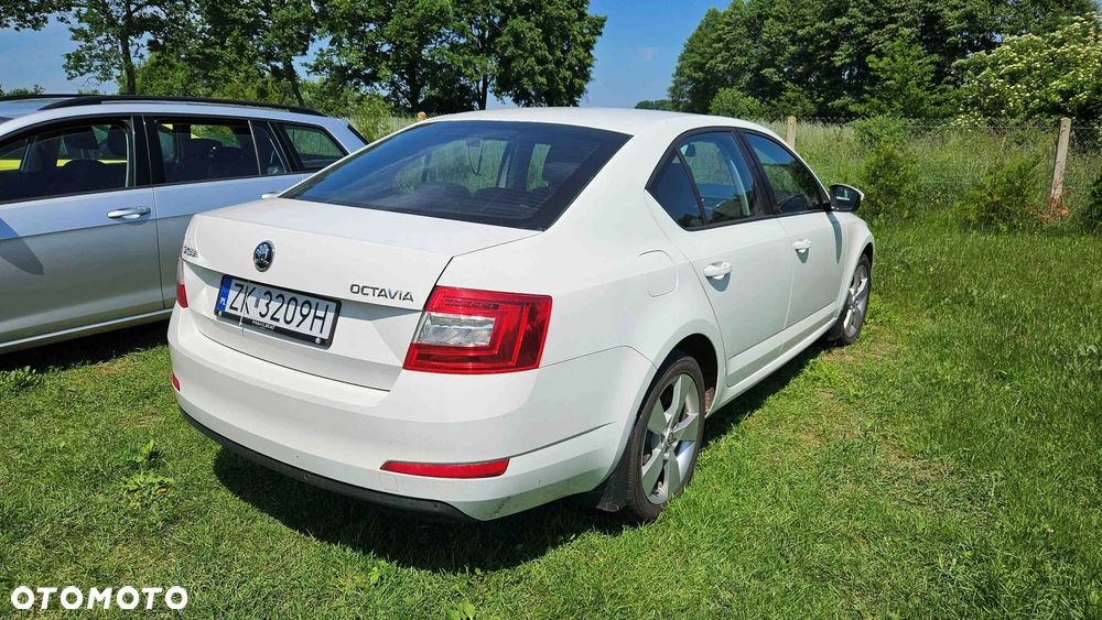 Skoda Octavia - 3