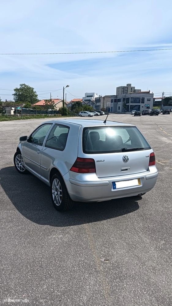 VW Golf 1.9 TDi Highline - 2