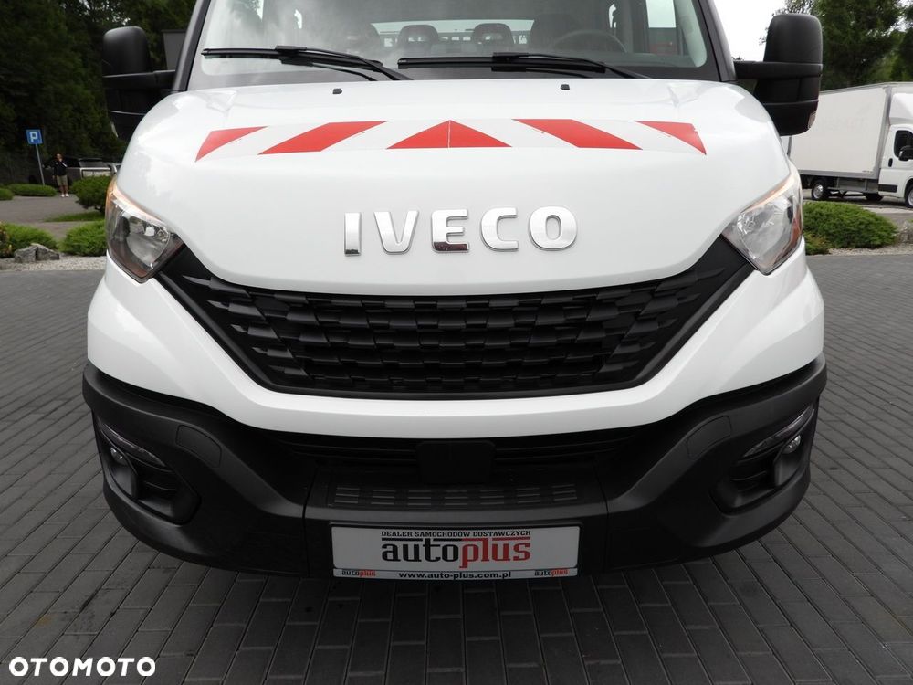 Iveco DAILY 35C16 WYWROTKA PODWÓJNA KABINA DOKA 6 MIEJSC TEMPOMAT NAWIGACJA BLIŹNIACZE KOŁA KLIMATYZACJA HDS - 23