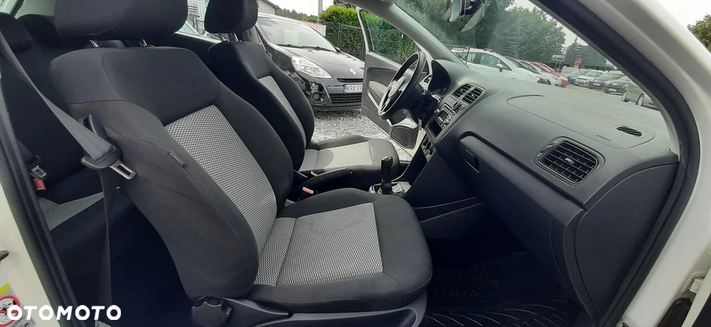 Volkswagen Polo - 37