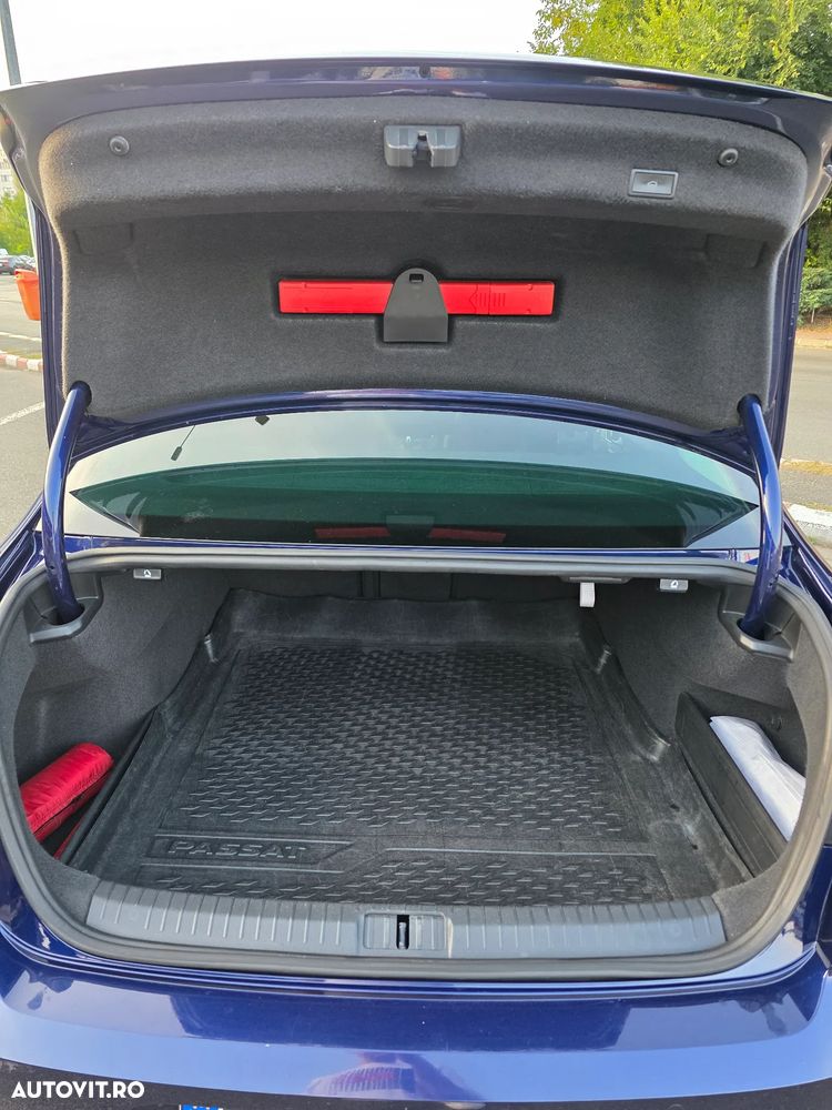 Volkswagen Passat 2.0 TDI DSG Highline - 7