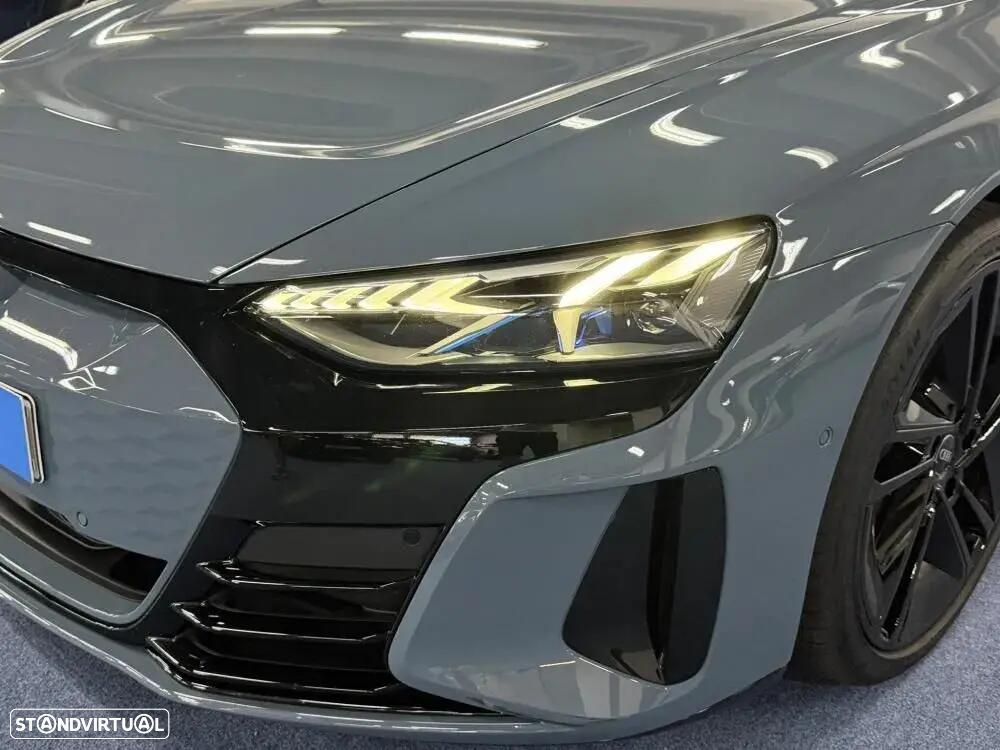 Audi e-tron GT quattro - 12
