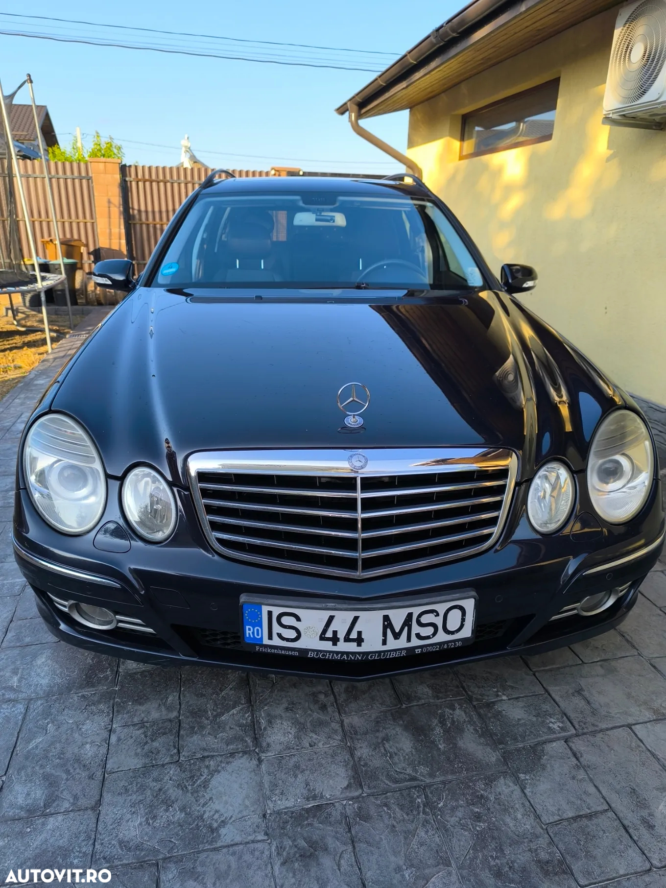 Mercedes-Benz E 220 T CDI Automatik Avantgarde DPF - 3