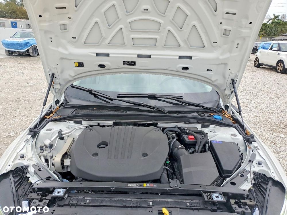 Volvo S60 B5 B AWD R-Design - 12