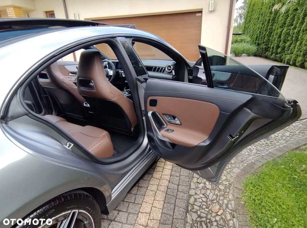 Mercedes-Benz CLA AMG 35 4-Matic 7G-DCT - 9