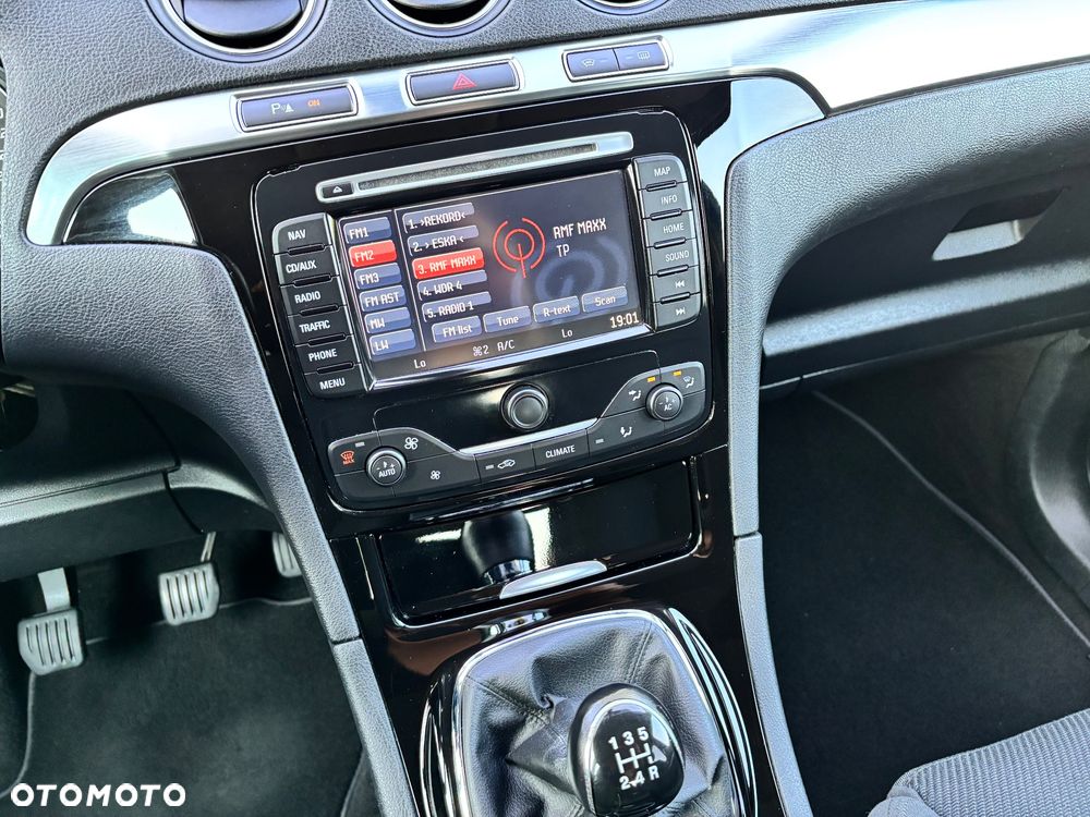 Ford S-Max 2.0 Titanium - 31