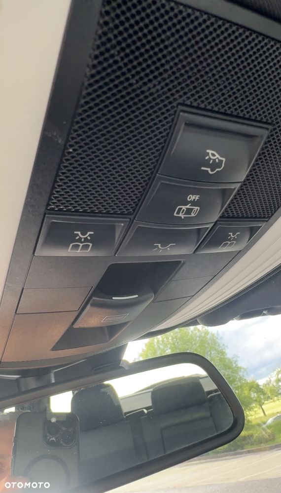 Mercedes-Benz Klasa E 220 CDI BlueEff Avantgarde - 10