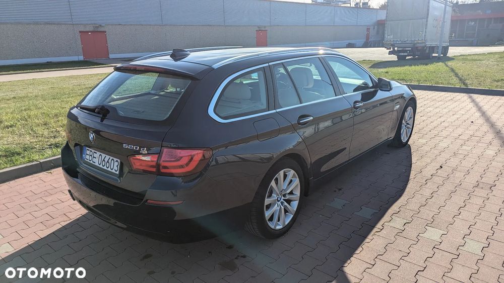 BMW Seria 5 520d Sport-Aut - 5