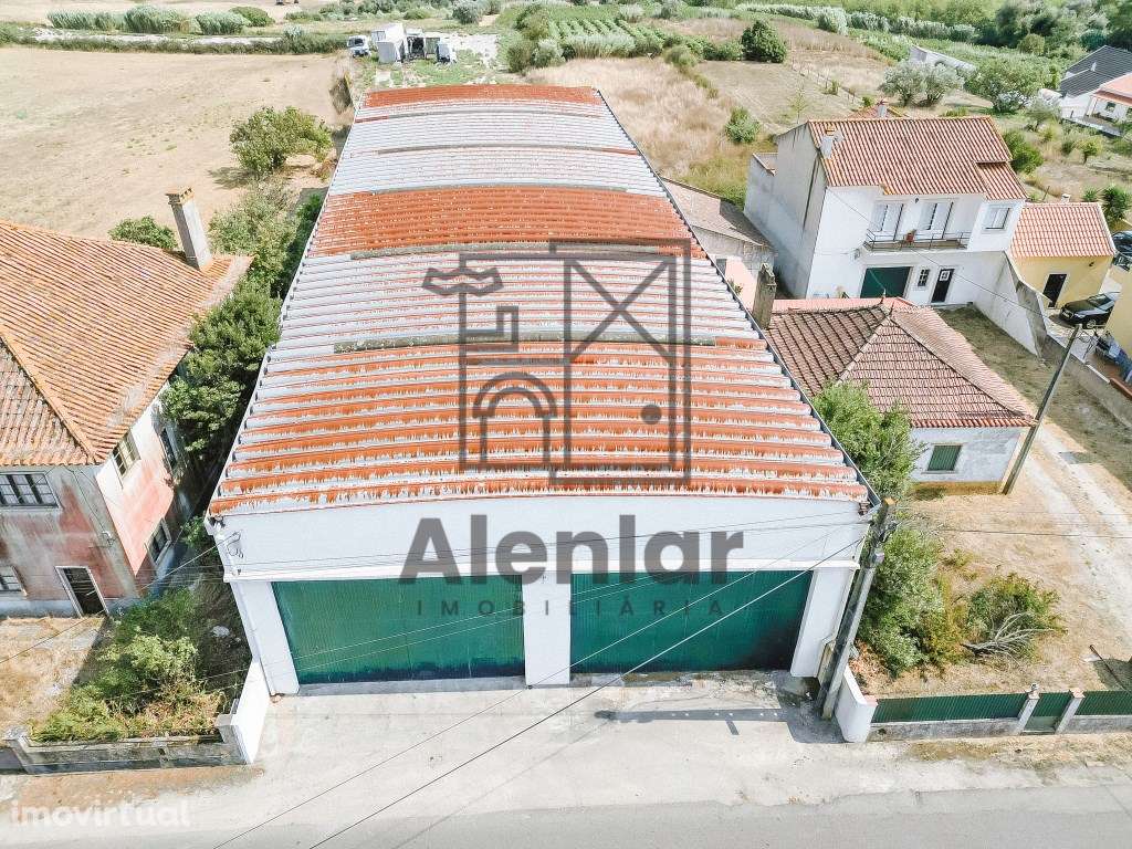 Armazem para arrendamento a 10 minutos de Alenquer - Grande imagem: 3/23