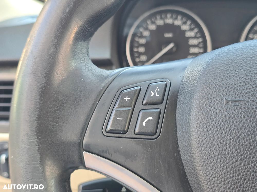 BMW Seria 3 - 24