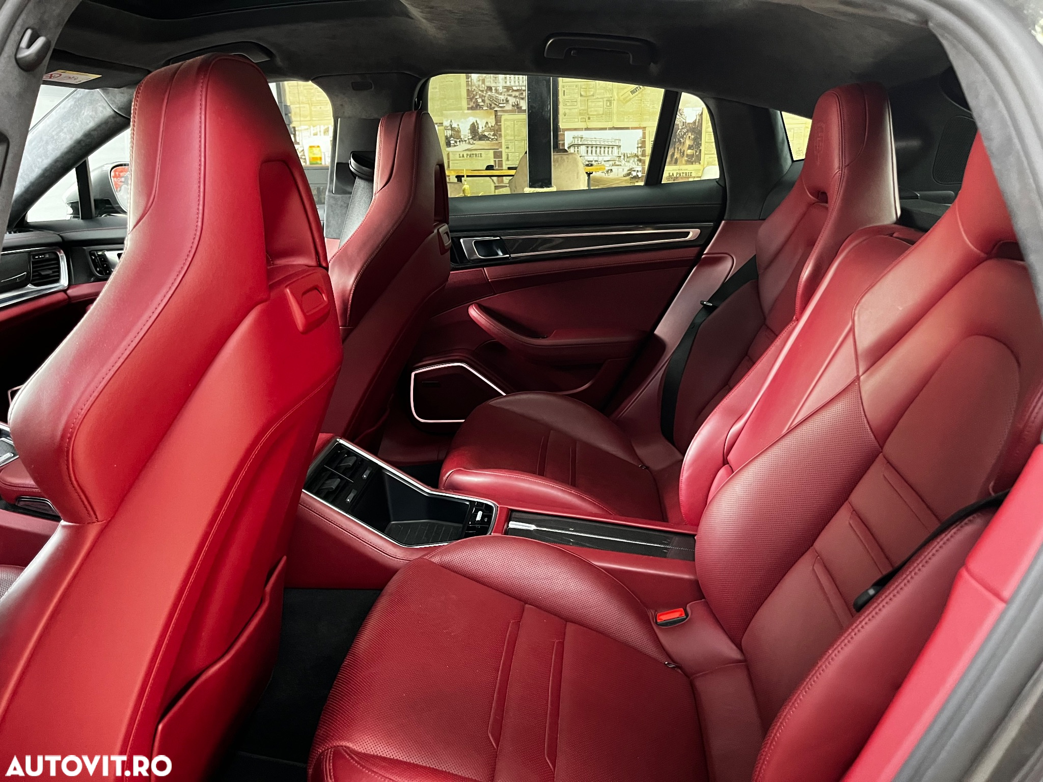 Porsche Panamera - 34