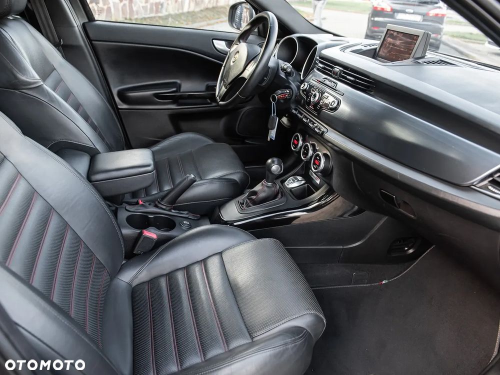 Alfa Romeo Giulietta 1.4 TB 16V Multiair TCT Sport - 33