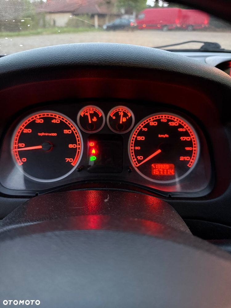Peugeot 307 - 10