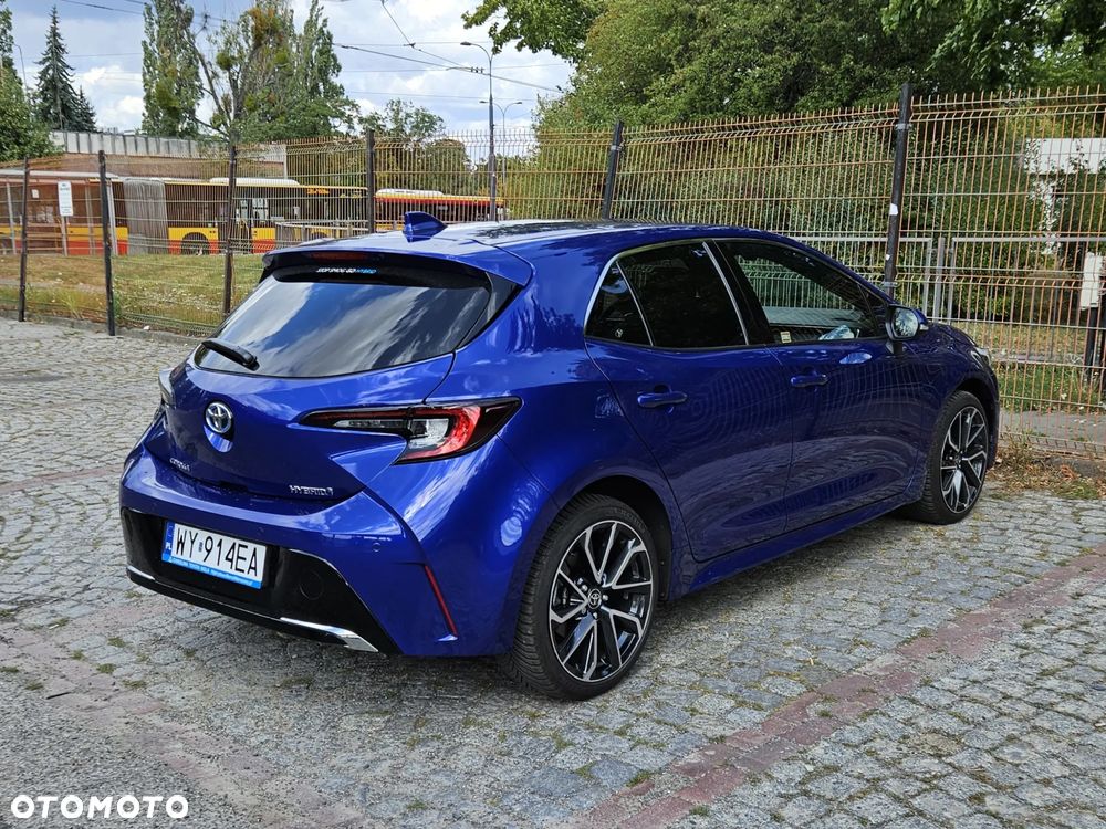 Toyota Corolla 2.0 Hybrid Executive - 7
