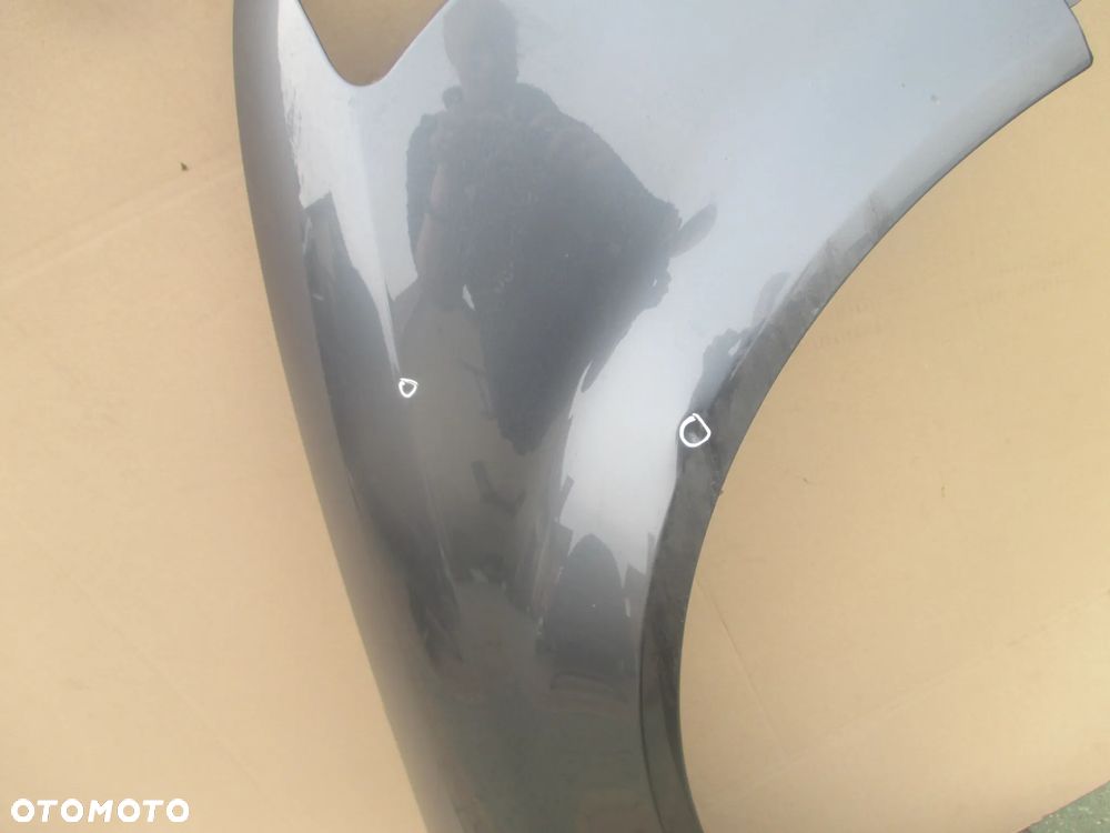 Błotnik prawy Audi A4 B6 bez rdzy - 5