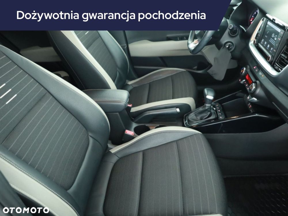 Kia Stonic - 9