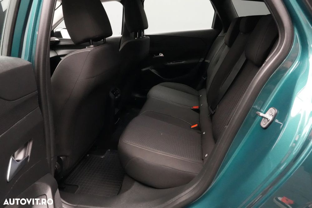 Peugeot 308 1.2L PureTech 130 S&S EAT8 GT - 16