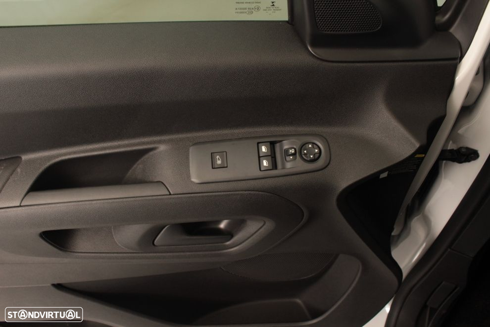 Peugeot Partner Partner Standard 1.5 Bluehdi - 30