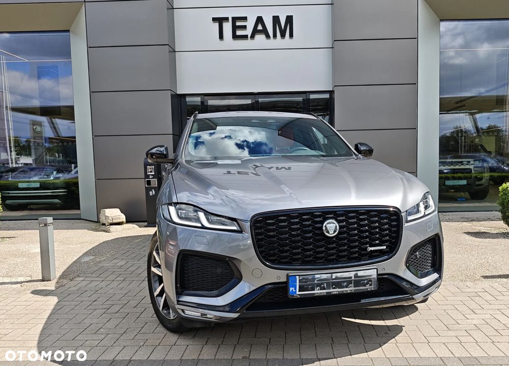 Jaguar F-Pace - 4