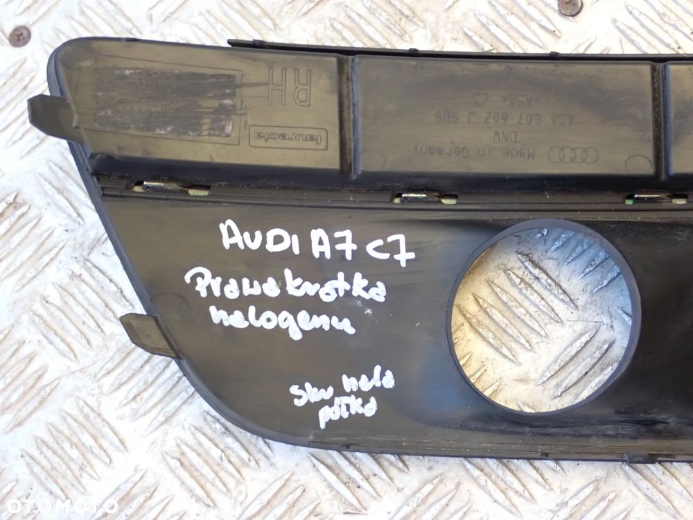 KRATKA HALOGENU PRAWY PRZÓD AUDI A7 C7  4G8807648E - 9
