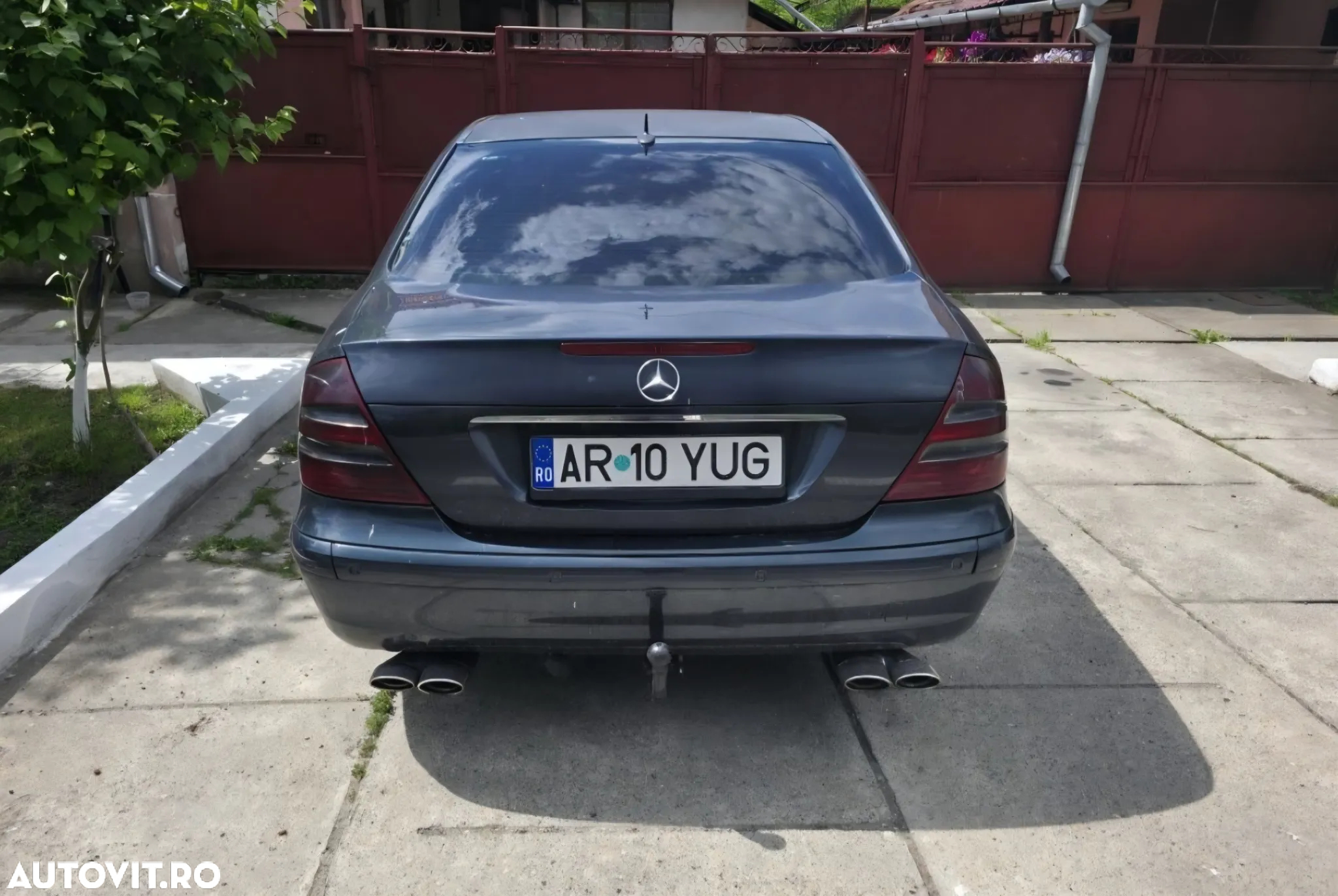 Mercedes-Benz E - 3