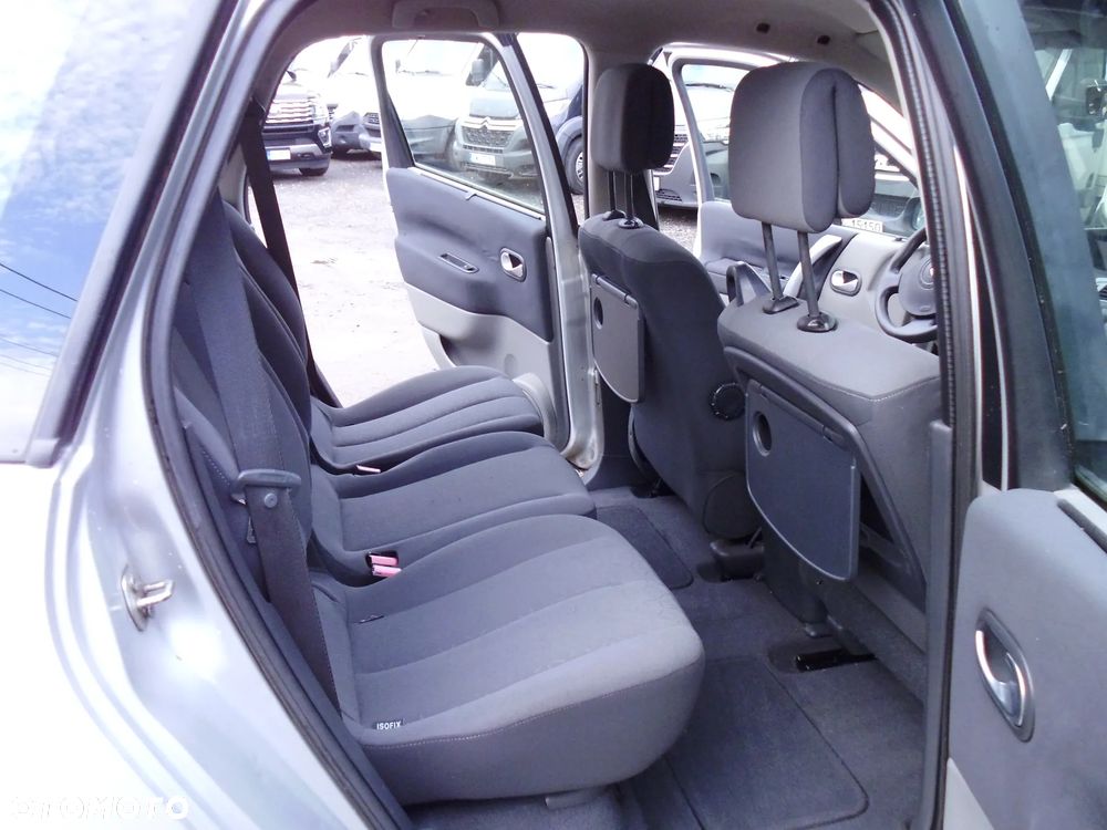 Renault Scenic 2.0 16V Confort Dynamique - 12