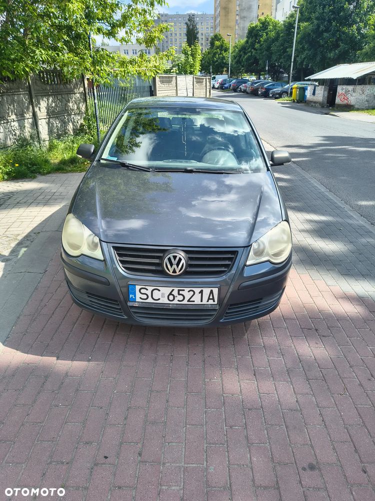 Volkswagen Polo 1.4 16V Comfortline - 1