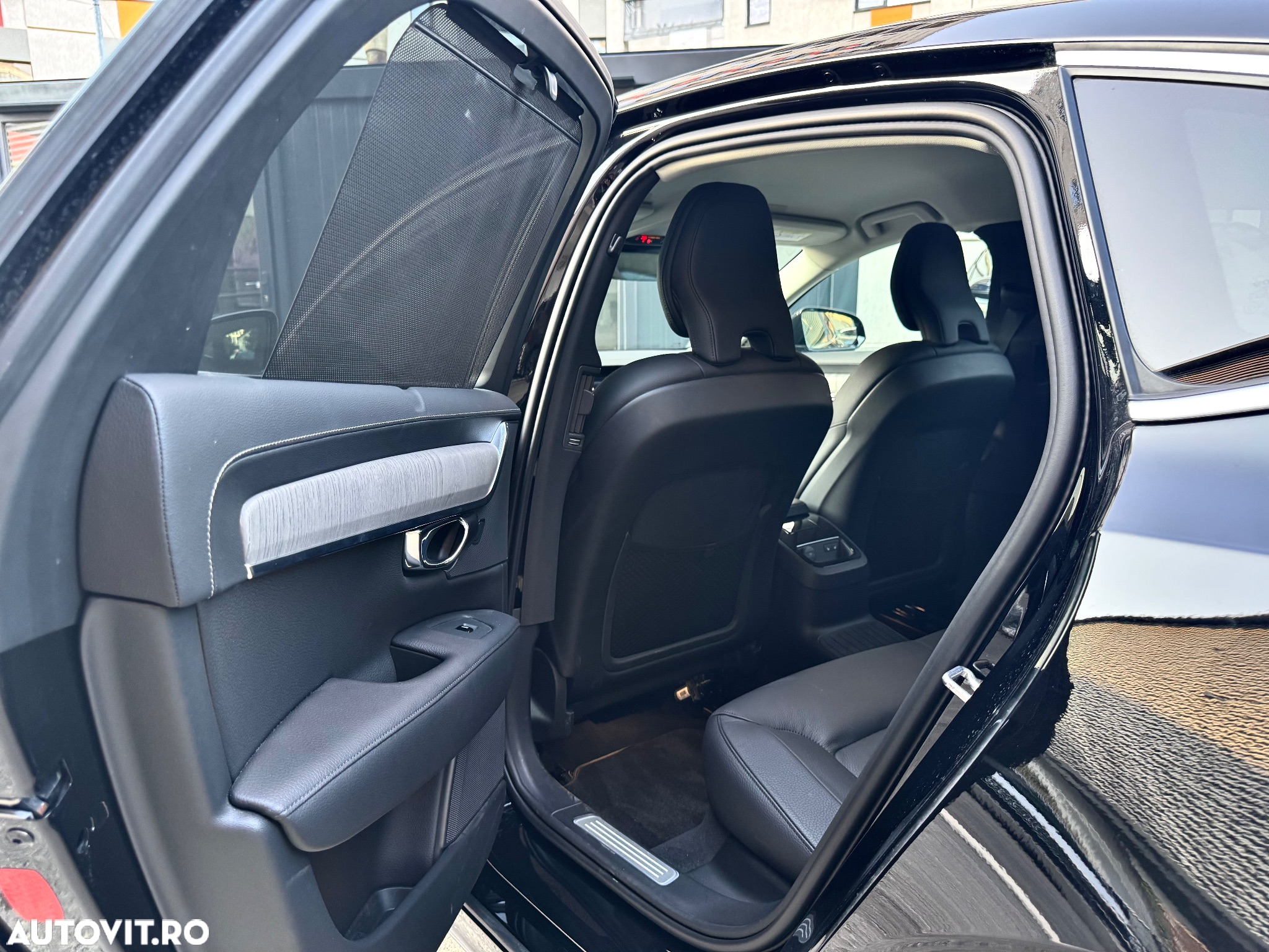 Volvo S90 T8 Recharge AWD Geartronic Inscription Expression - 10