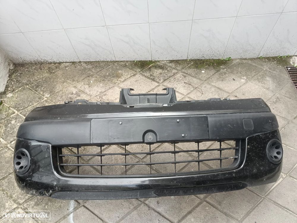 Para choques Nissan note 2007 - 4