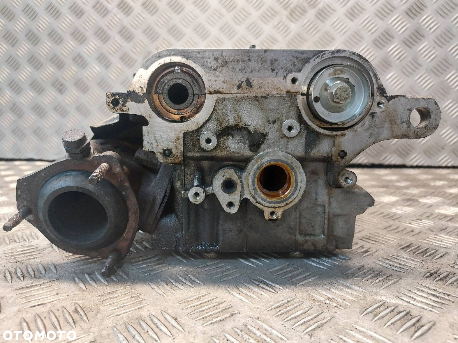 GŁOWICA VOLKSWAGEN PASSAT B5 2.8 V6 078103373AH - 3