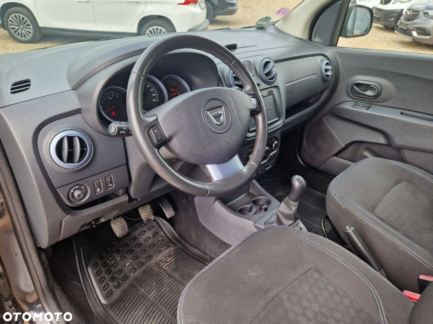 Dacia Lodgy - 6