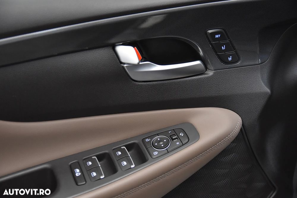 Hyundai Santa Fe - 15