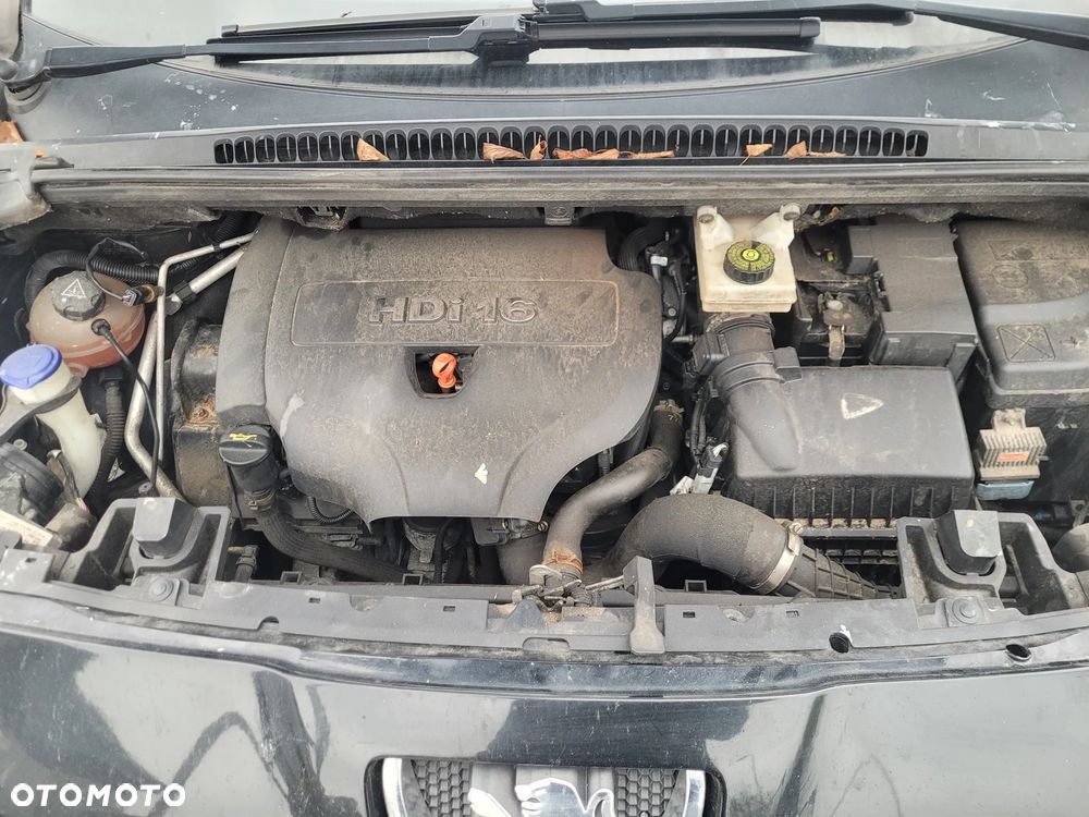 Peugeot 5008 HDI 150 Business-Line - 21