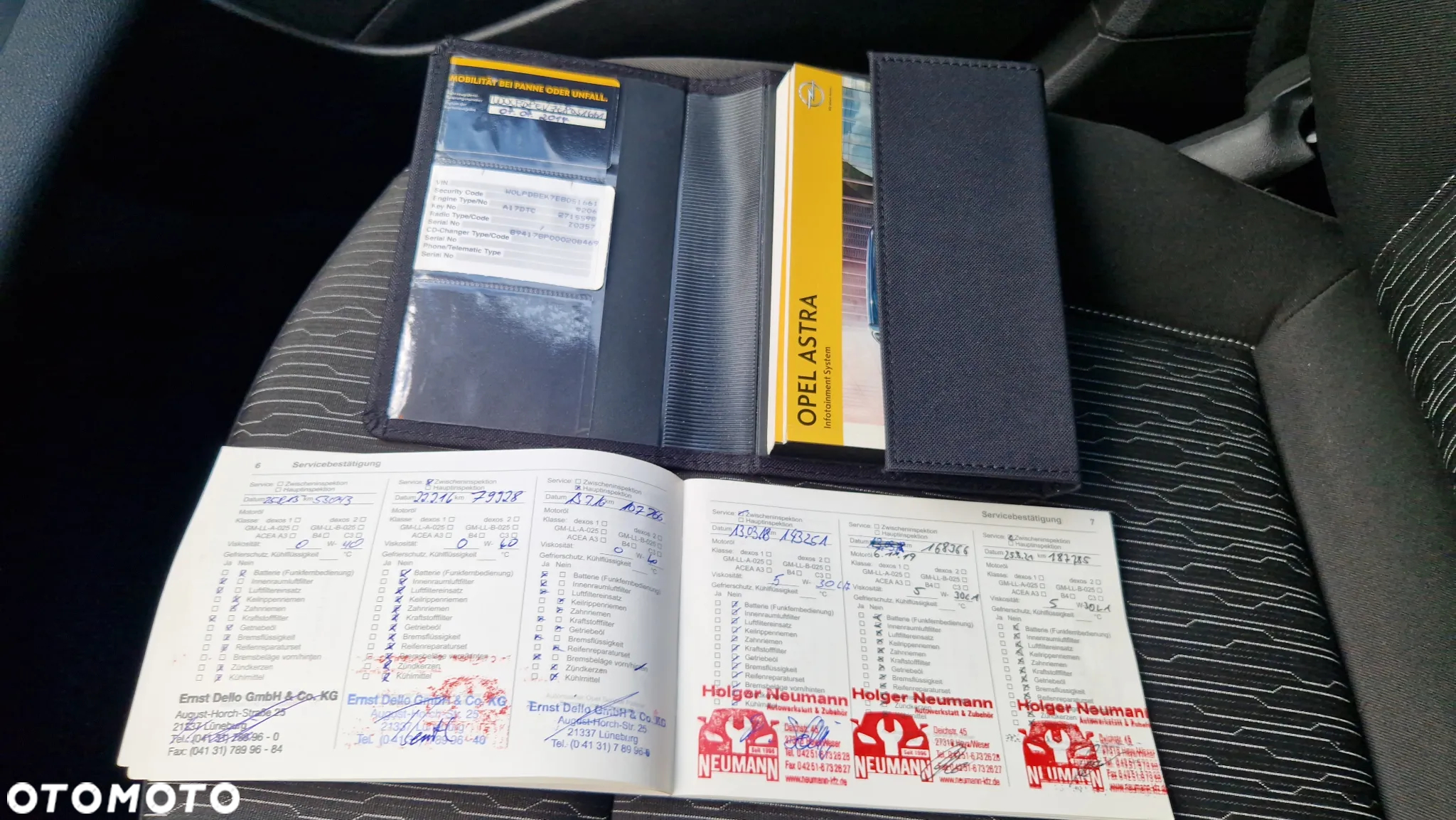Opel Astra 1.7 CDTI DPF Cosmo - 32