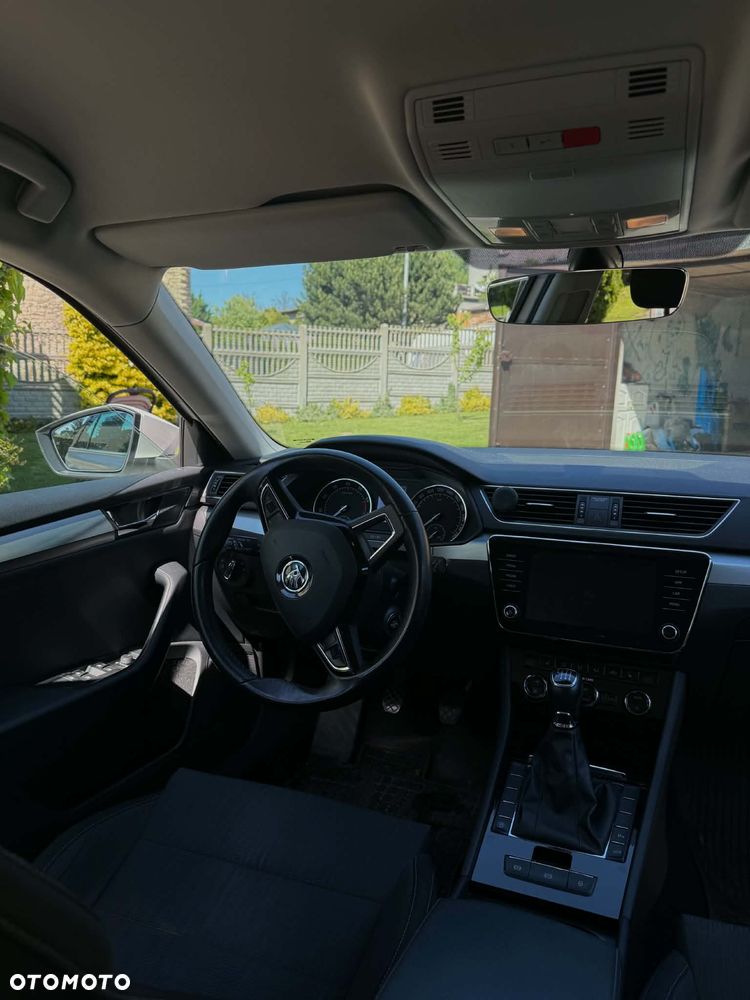 Skoda Superb 1.8 TSI Active - 10