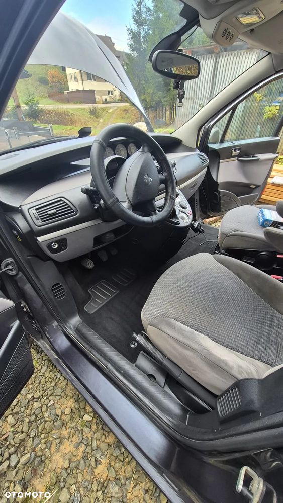 Peugeot 807 HDi 170 Bi-Turbo Premium - 9