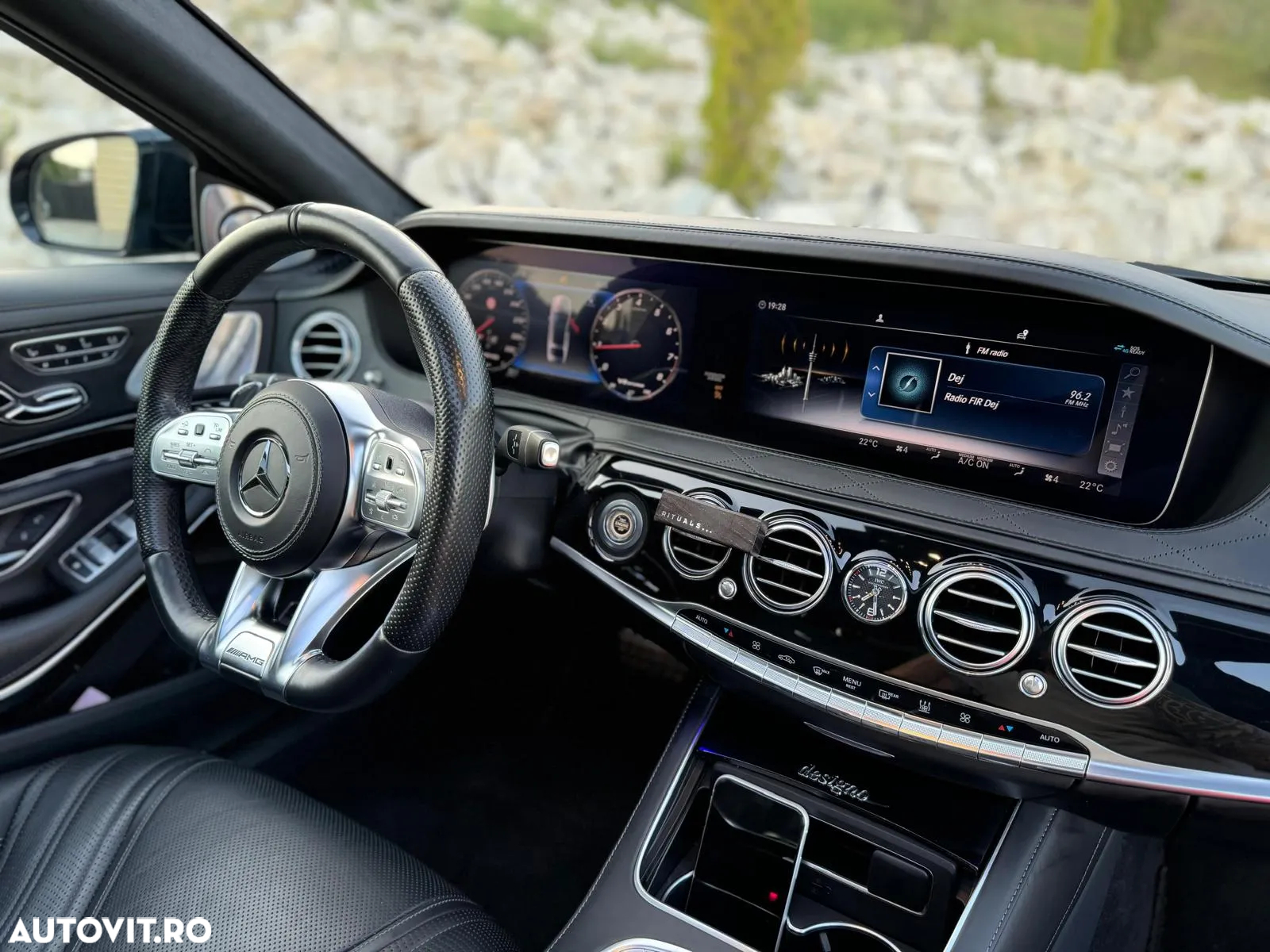 Mercedes-Benz S 63 AMG L 4Matic+ 9G-TRONIC - 13