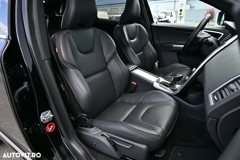 Volvo XC 60 D4 Geartronic Ocean Race - 22