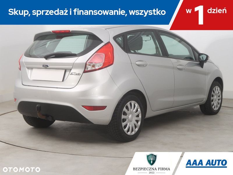 Ford Fiesta - 7