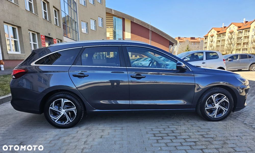 Hyundai i30 1.0 T-GDI Smart - 6