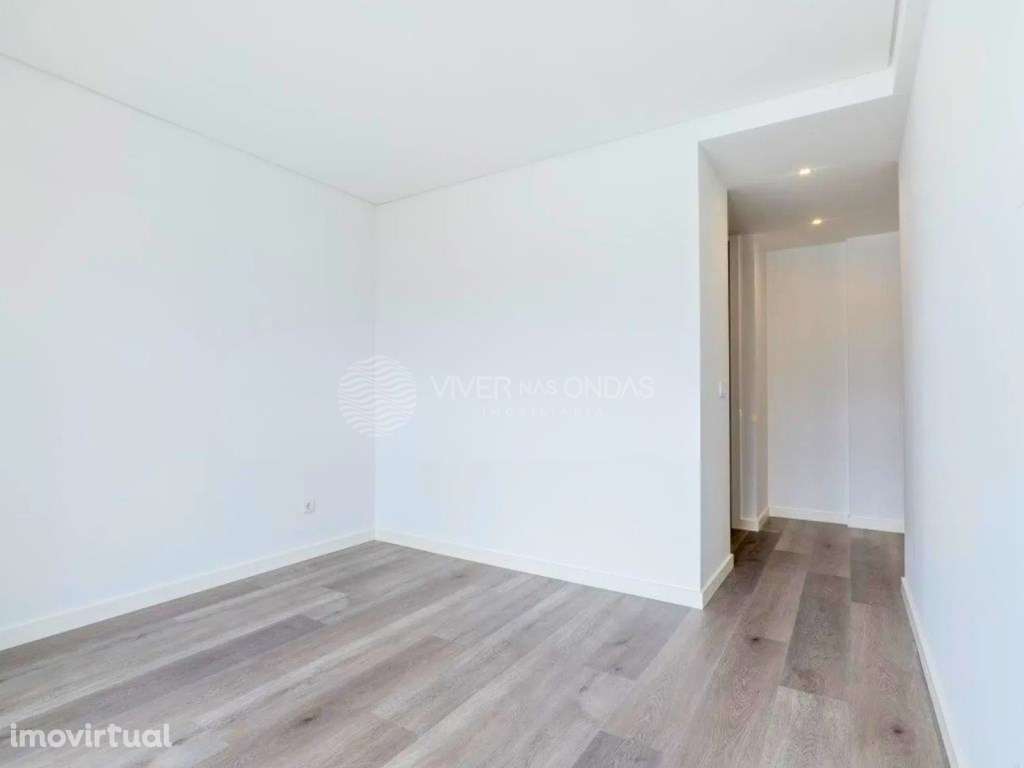 Apartamento T3 Duplex Moderno com Garagem | Vale de Milhaços - Corr... - Grande imagem: 2/49