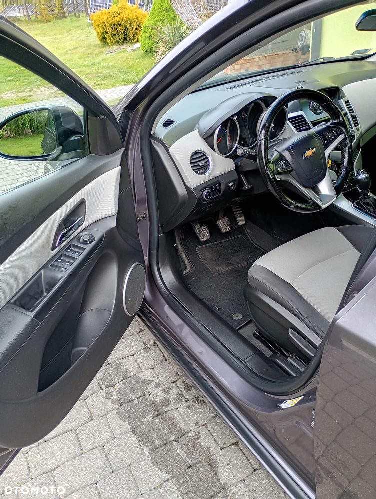 Chevrolet Cruze - 7