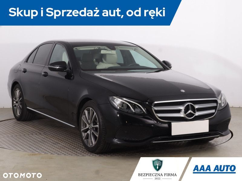 Mercedes-Benz Klasa E - 3