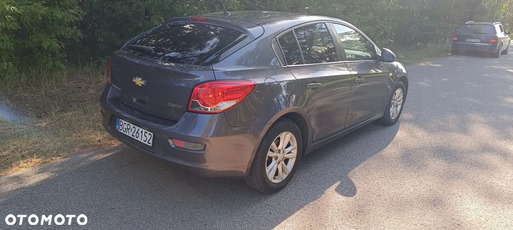 Chevrolet Cruze 1.4 T LT - 8